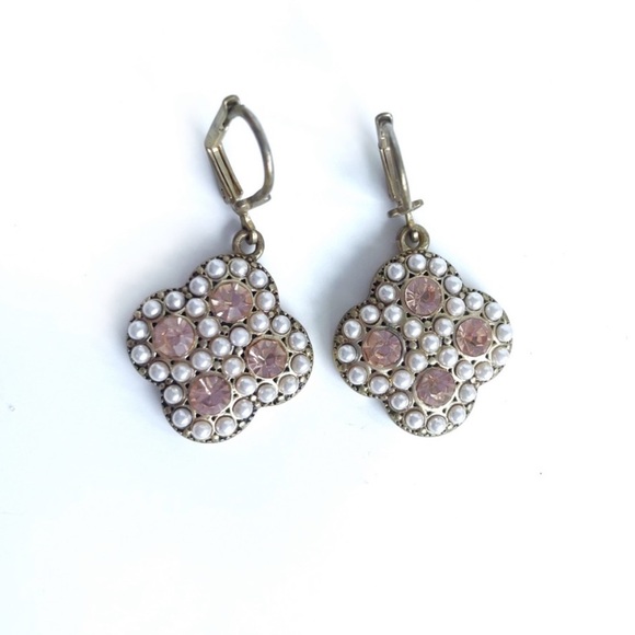 Rose Earrings - Picture 1 of 2